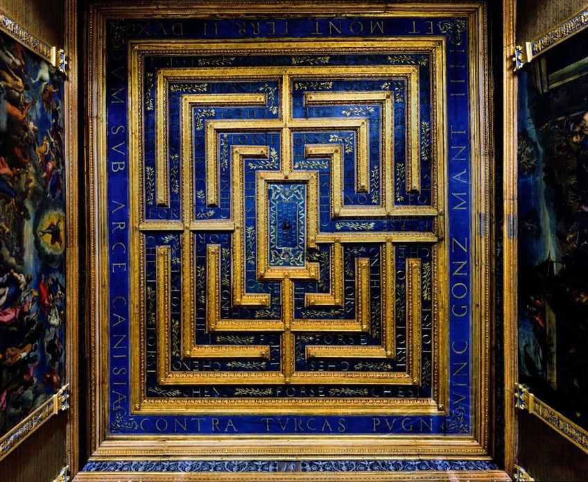 Sala del Labirinto Mantua