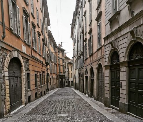 Upper Bergamo streets