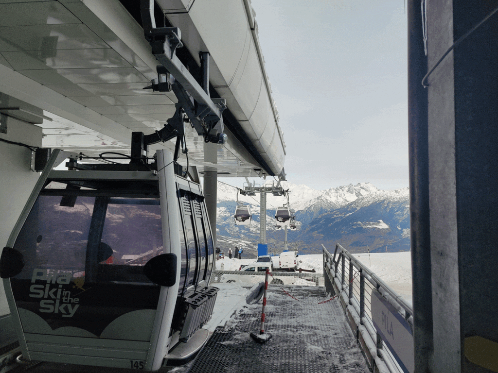 Aosta Pila cableway