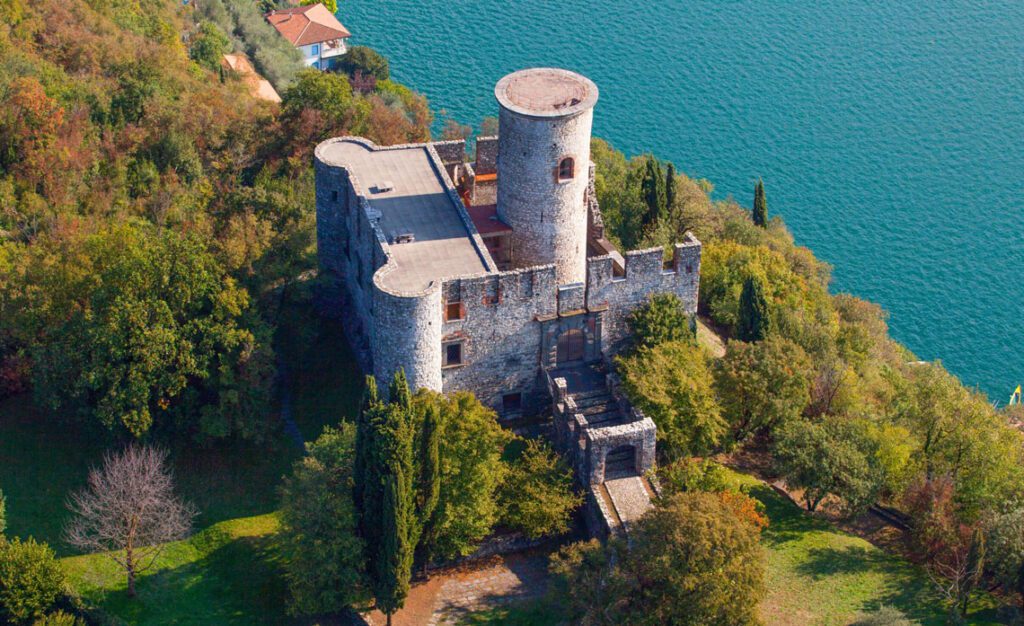 Rocca Oldofredi Martinengo Iseo